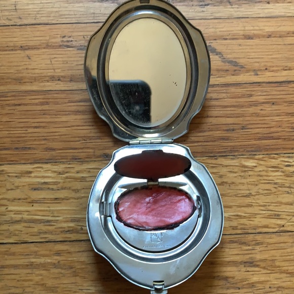 Vintage compact - Picture 5 of 6